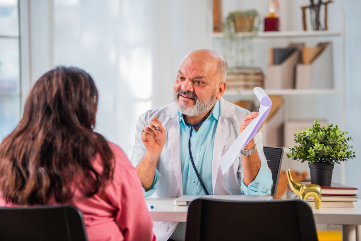 Tramos de IRMAA de Medicare 2026 para casados declarando en conjunto